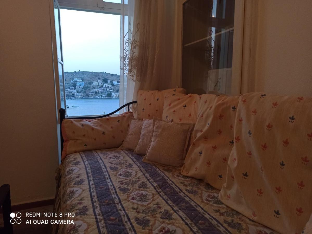 Pitini Konuk evi Simi Dış mekan fotoğraf